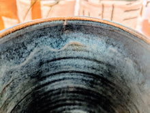 Load image into Gallery viewer, Dark blue flower vase